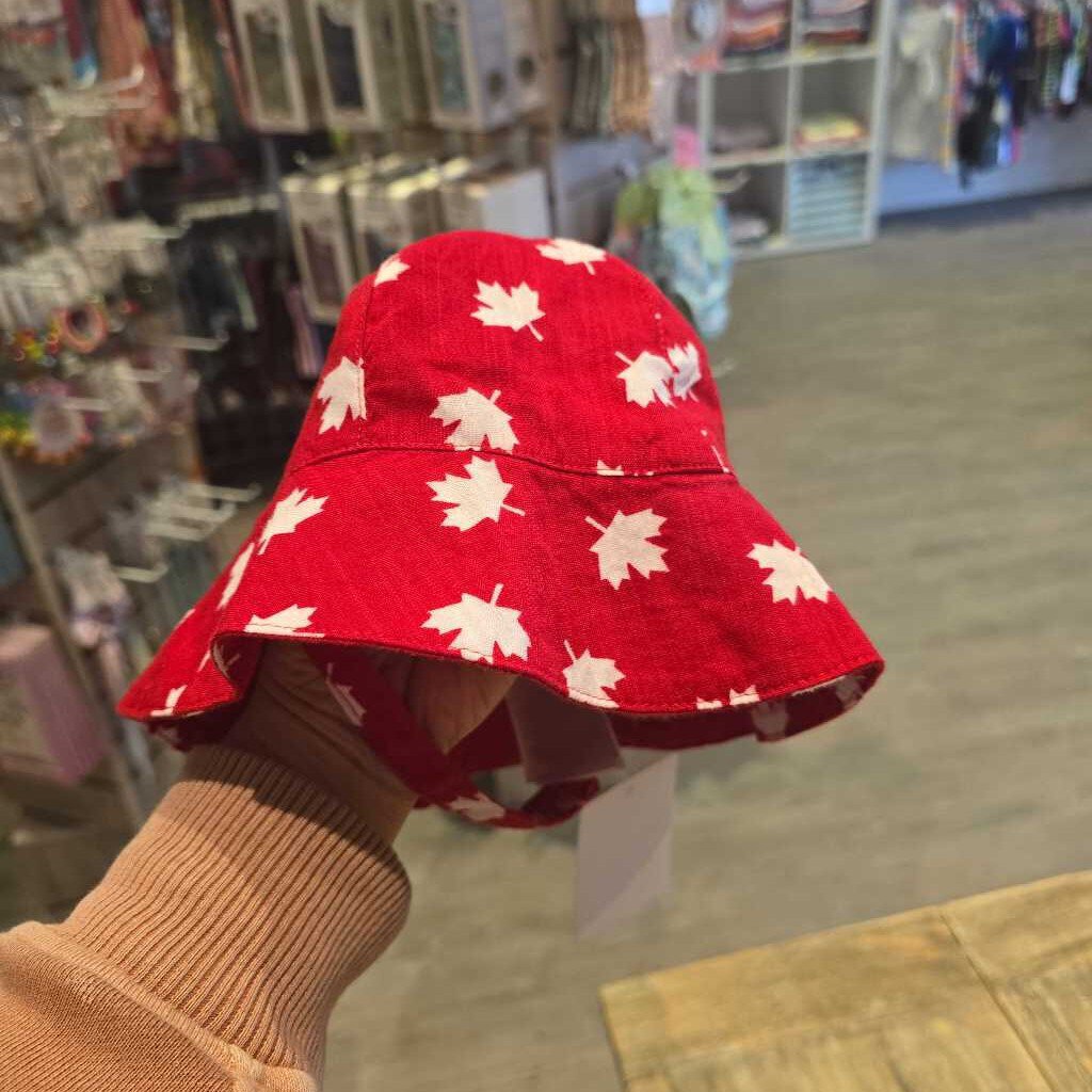 Old Navy red cotton Canada sun hat 3-6m