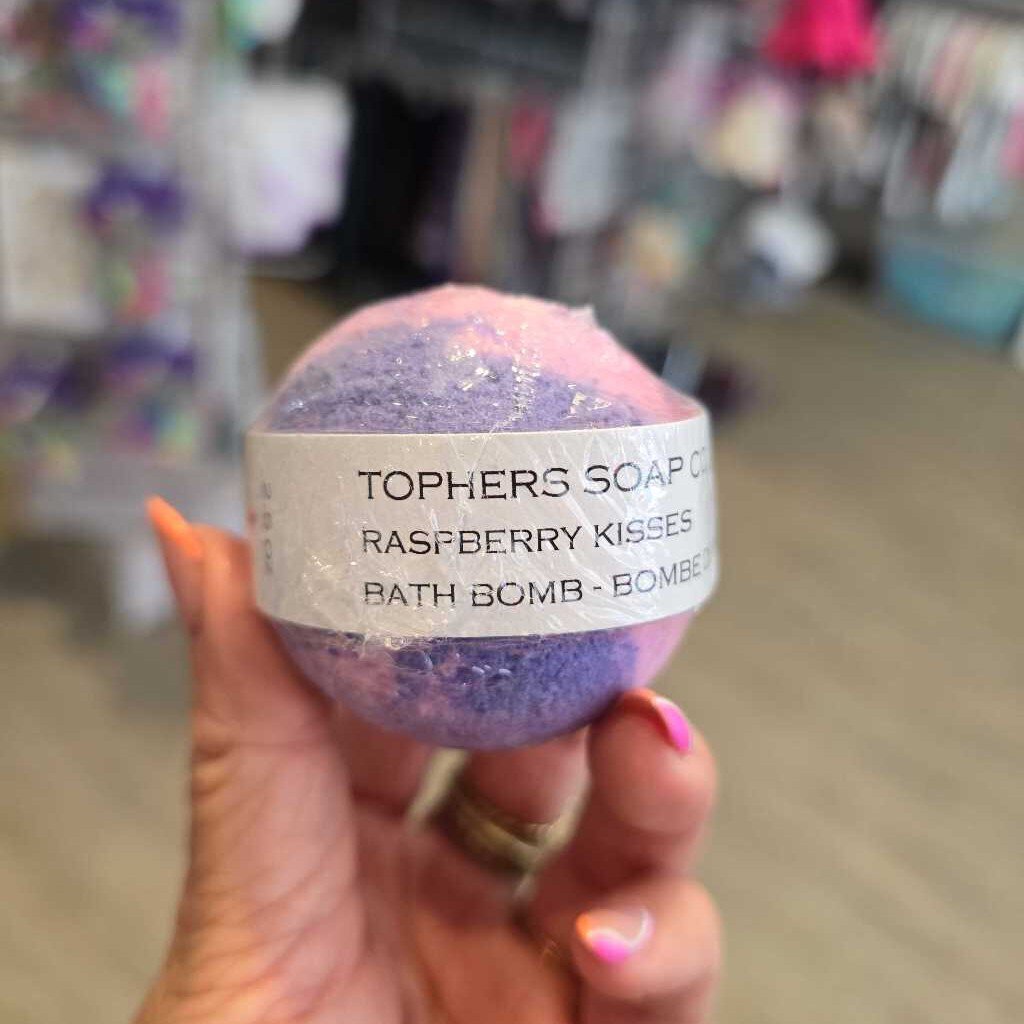 Topher's Bath Bombs Raspberry Kisses