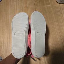 Load image into Gallery viewer, Carters like new pink water shoes 2 Youth

