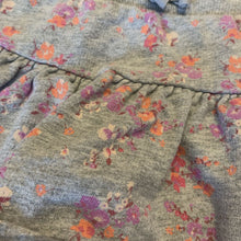 Load image into Gallery viewer, Gap Grey cotton floral skirt 2T
