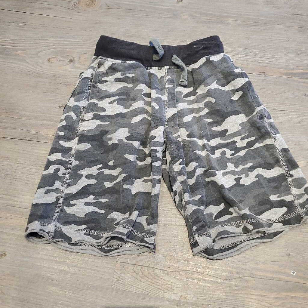 Seven Oaks Black camo shorts 6Y