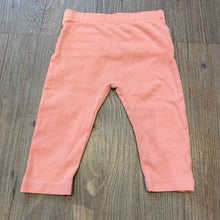 Load image into Gallery viewer, Mark &amp; Spencer Pink Leggings 9m
