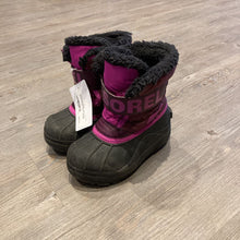 Load image into Gallery viewer, Sorel Pink Winter Boots Size 9
