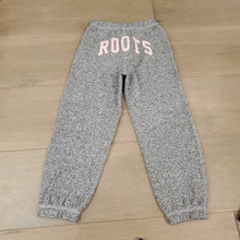 Load image into Gallery viewer, Roots grey pepper classic sweatpants with pink Roots across bum 5Y
