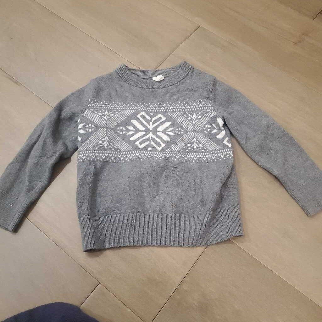 Gap grey snow flake sweater 4T