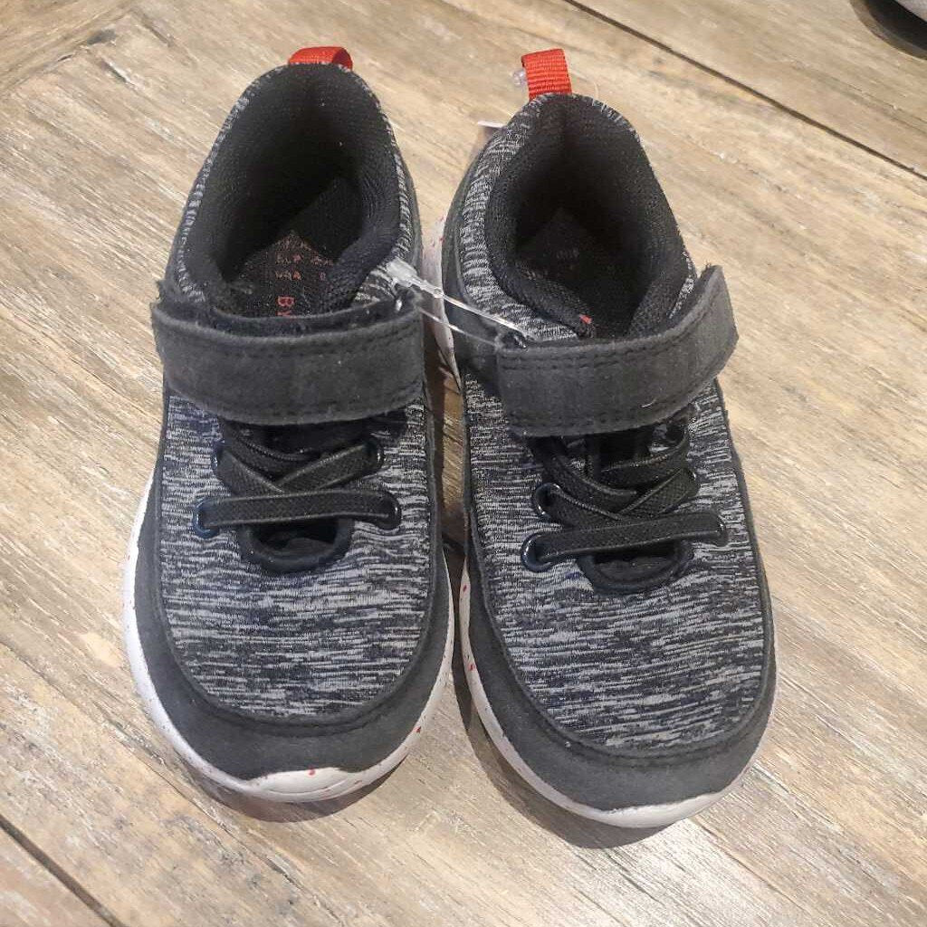 Rebel grey velcro running shoes 8