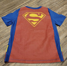 Load image into Gallery viewer, Old Navy Superman tshirt Like new 4T
