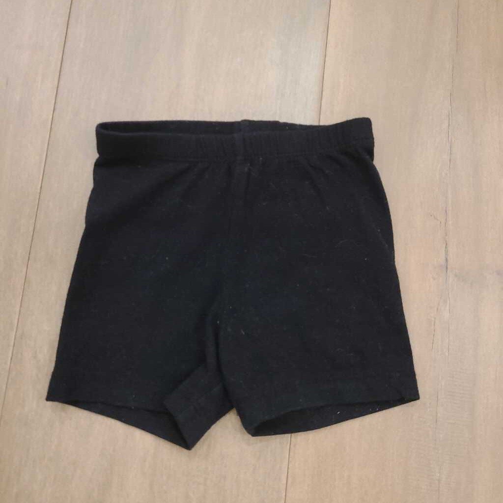 Old Navy black bicycle shorts 18-24m