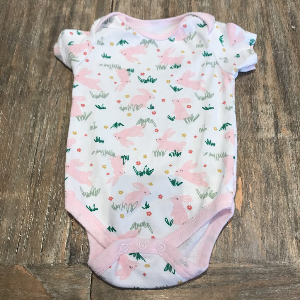 ChickPea Cotton White pink/bunnies Diapershirt 6-9m