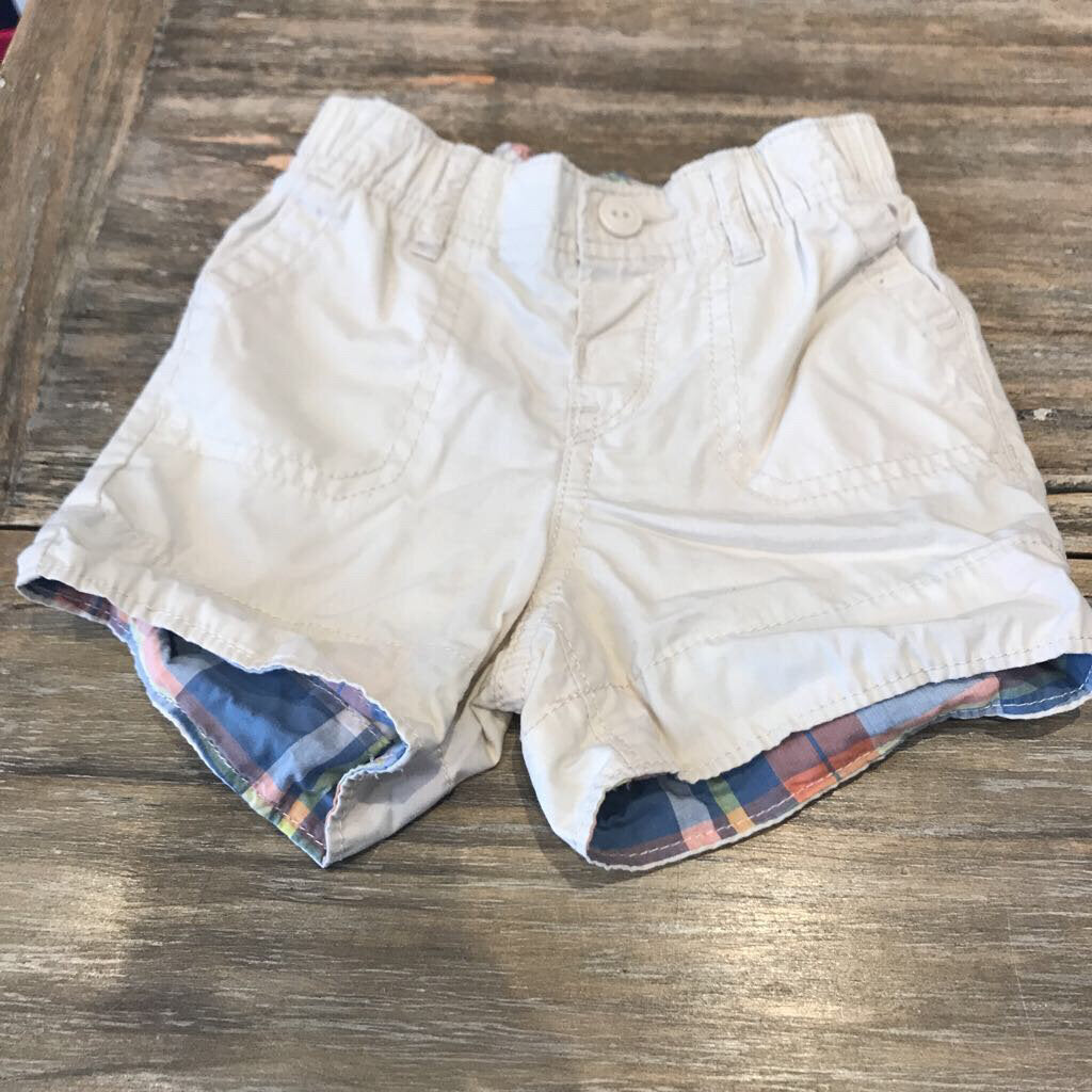 Gap light beige shorts 12-18m