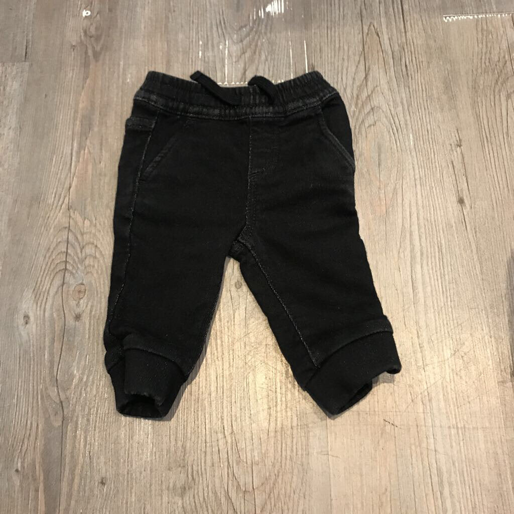 Joe Fresh Ctnblend Black Denim sweat/pant style Jeans3-6m