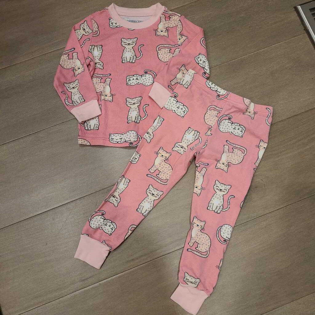 Kirkland all pink cotton pyjamas with cats 3T