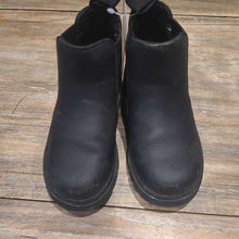 Load image into Gallery viewer, Native black slip on boots 9

