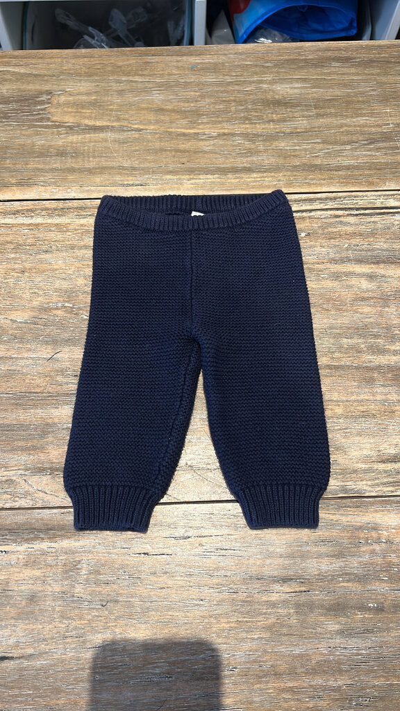 Gap navy blue knit pants 3-6m