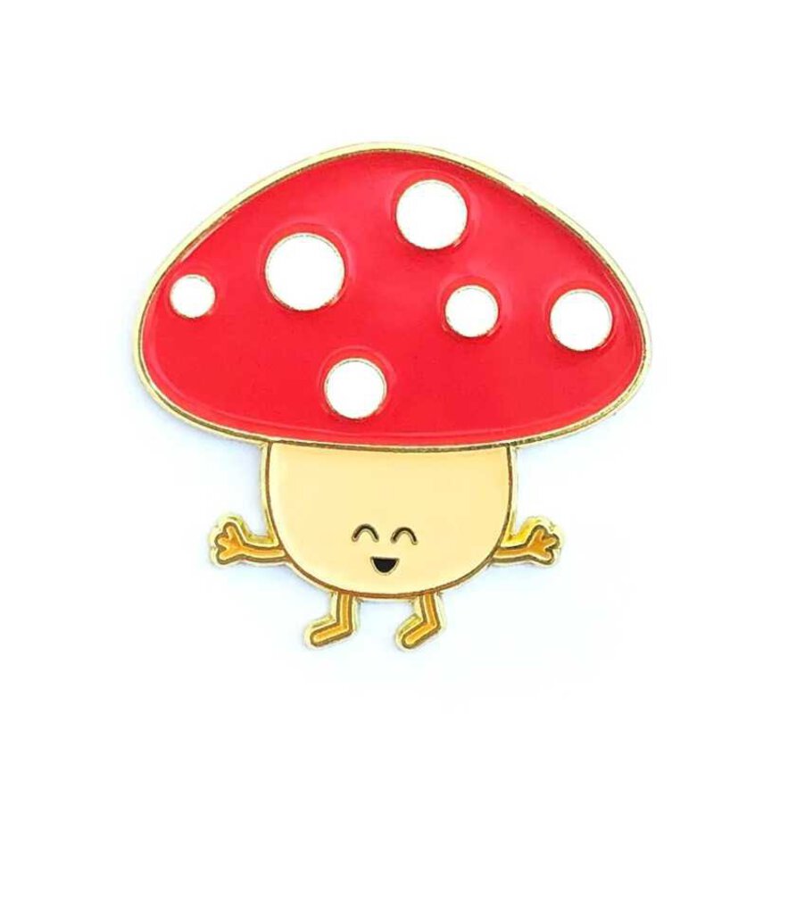 Queenie Enamel pin Mushroom