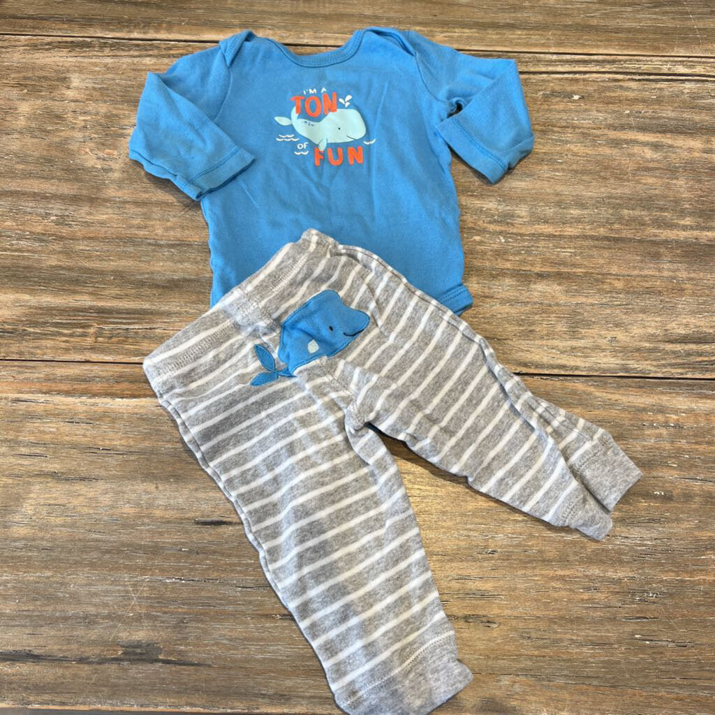Carter's Blue/Grey Whale Diapershirt/Pants 2pc Set 6m